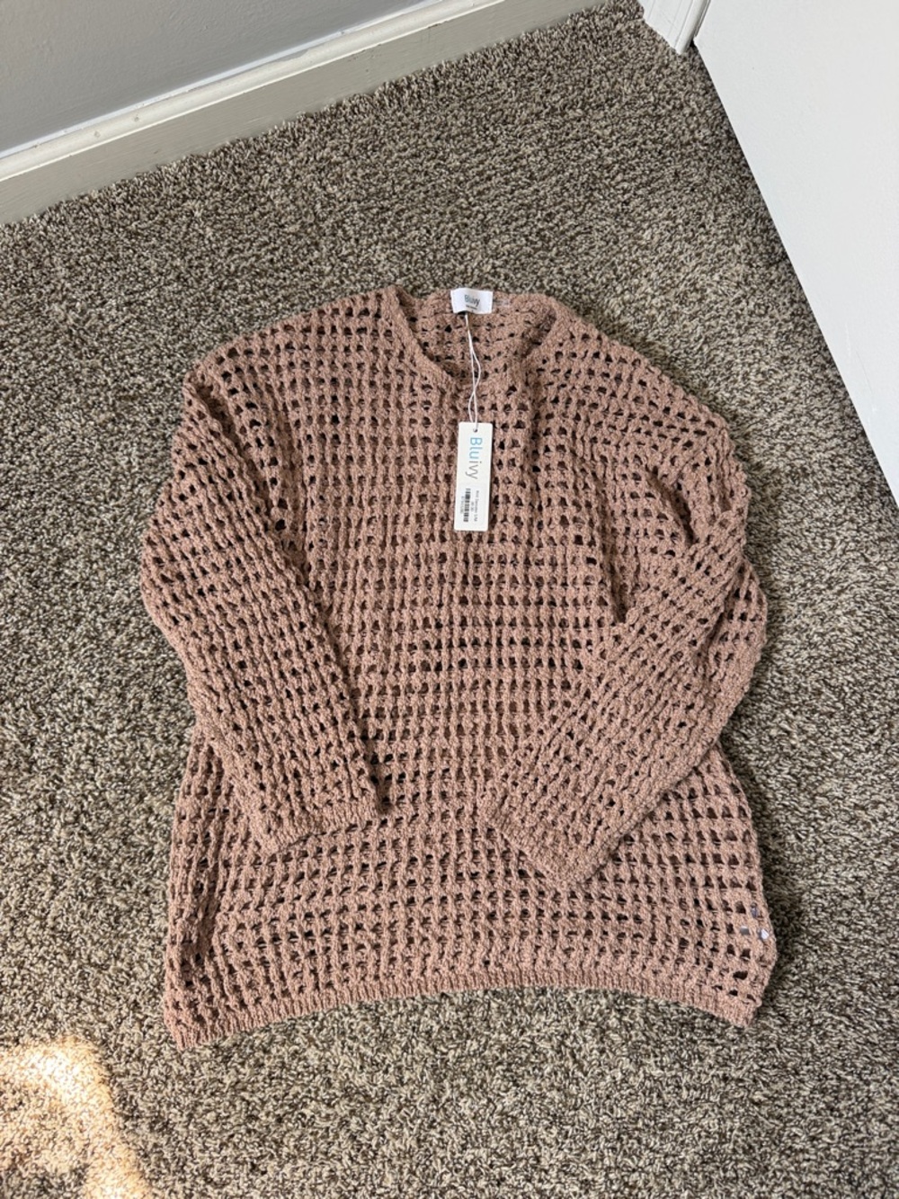 Open-Knit Sweater - Cozy Lightweight Pullover